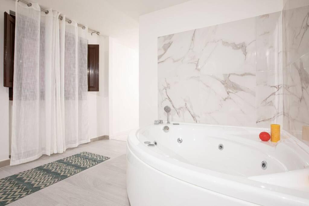 Unforgettable Split Level Jacuzzi Suite Navona - Top Collection Řím Exteriér fotografie